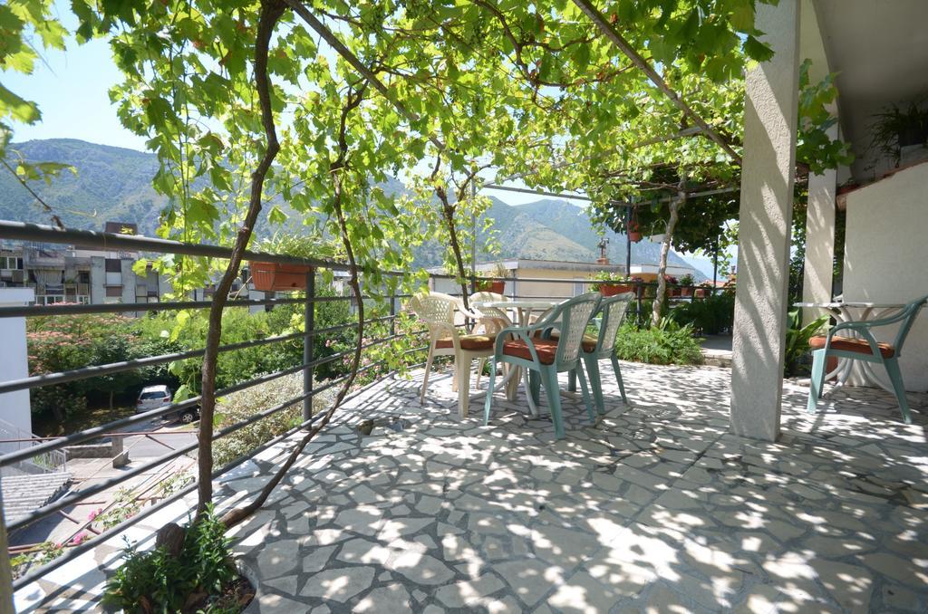 Apartments Dakovic โกตอร์ ภายนอก รูปภาพ