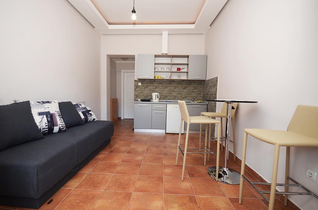 Apartments Dakovic โกตอร์ ภายนอก รูปภาพ