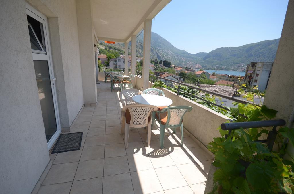 Apartments Dakovic โกตอร์ ภายนอก รูปภาพ